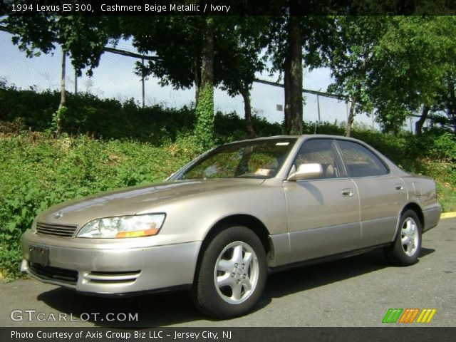 1994 Lexus ES 300 in Cashmere Beige Metallic