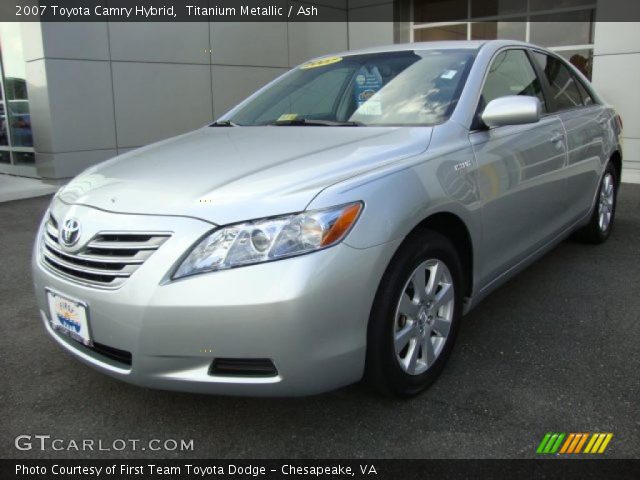 2007 Toyota Camry Hybrid in Titanium Metallic