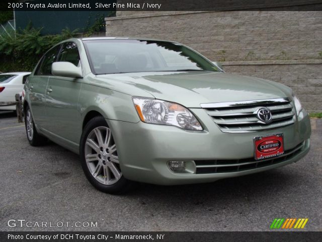 2005 Toyota Avalon Limited in Silver Pine Mica