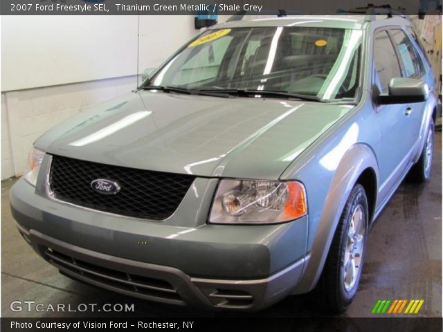 2007 Ford Freestyle SEL in Titanium Green Metallic