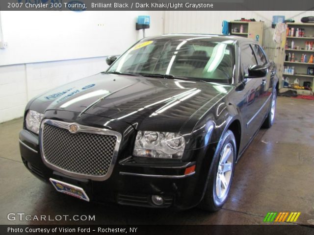 2007 Chrysler 300 Touring in Brilliant Black