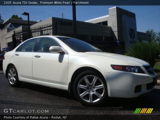 2005 Acura TSX Sedan in Premium White Pearl