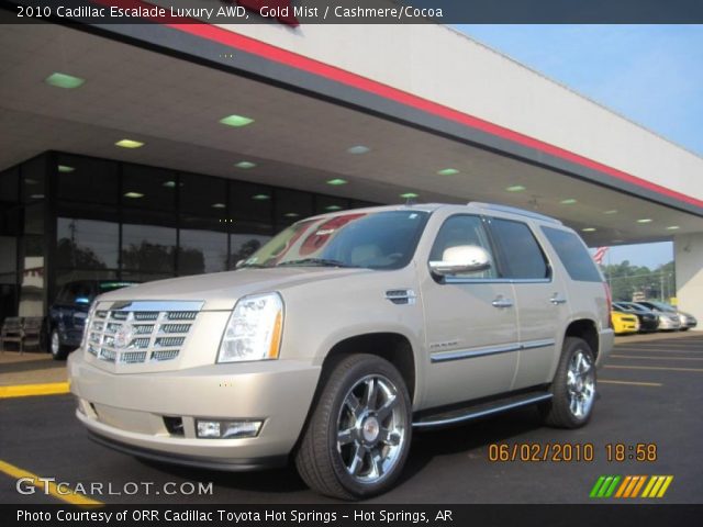 2010 Cadillac Escalade Luxury AWD in Gold Mist