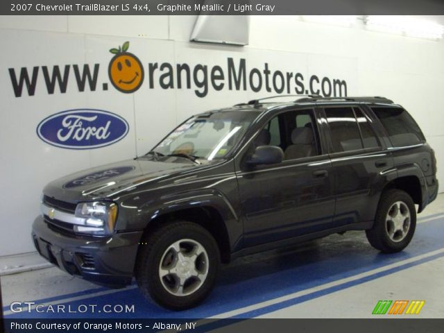 2007 Chevrolet TrailBlazer LS 4x4 in Graphite Metallic