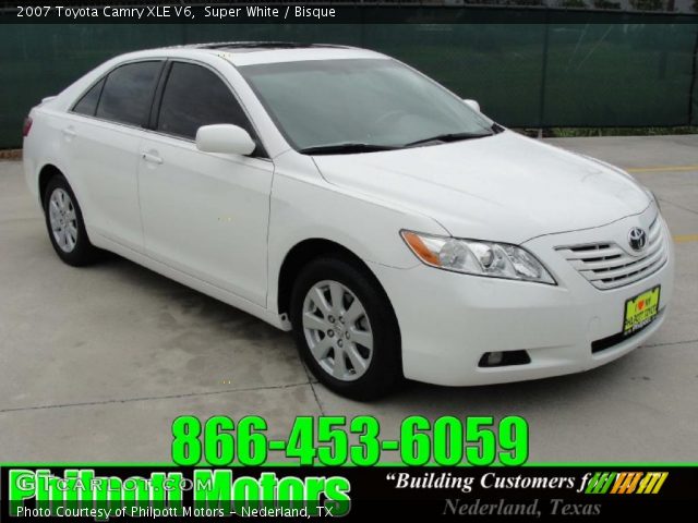 2007 Toyota Camry XLE V6 in Super White