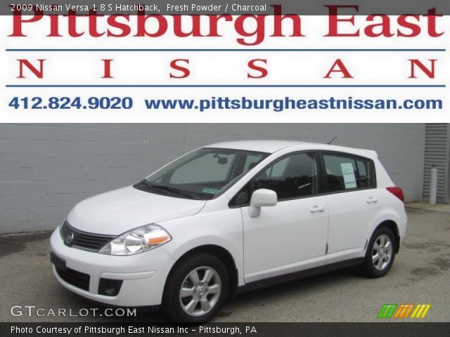 2009 Nissan Versa 1.8 S Hatchback in Fresh Powder