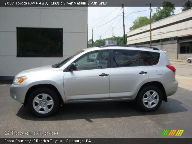 2007 Toyota RAV4 4WD in Classic Silver Metallic