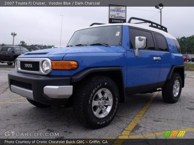 2007 Toyota FJ Cruiser  in Voodoo Blue