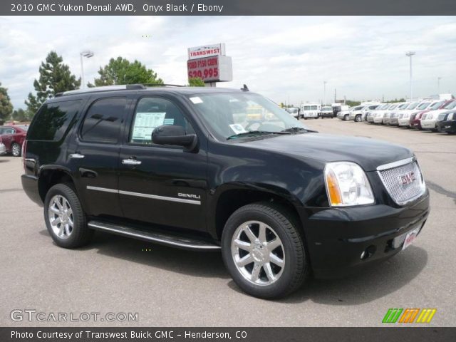 2010 GMC Yukon Denali AWD in Onyx Black