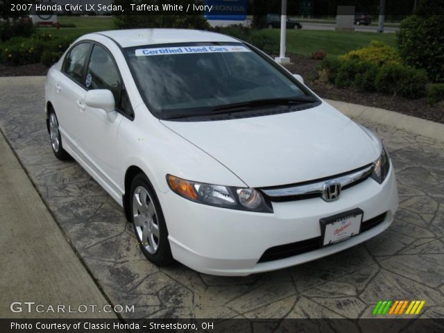 2007 Honda Civic LX Sedan in Taffeta White