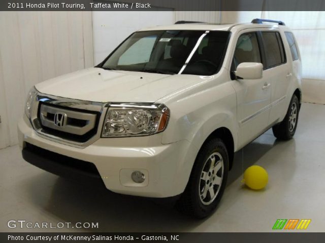 2011 Honda Pilot Touring in Taffeta White