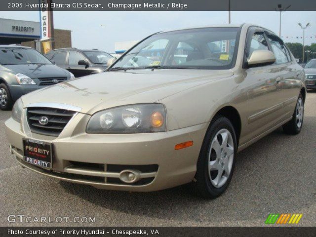 2005 Hyundai Elantra GLS Sedan in Champagne Metallic
