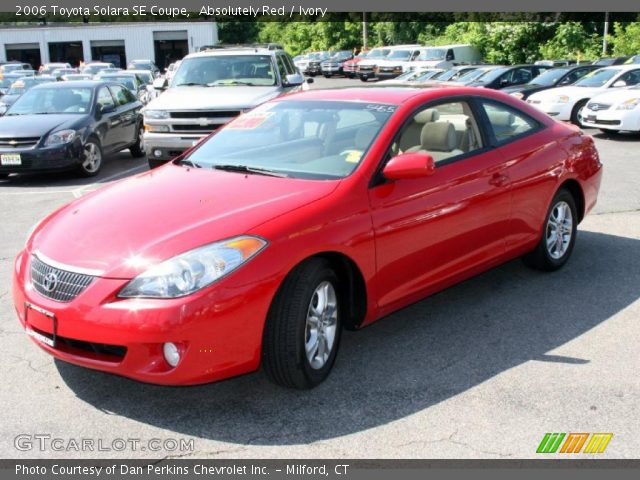 2006 Toyota Solara SE Coupe in Absolutely Red