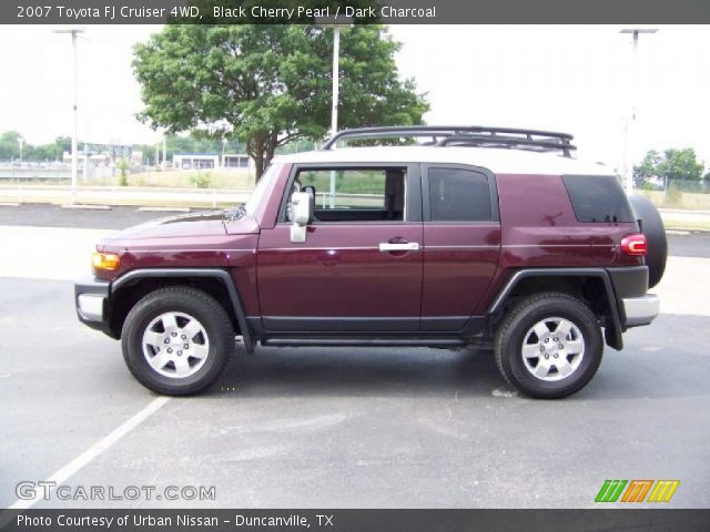 2007 Toyota FJ Cruiser 4WD in Black Cherry Pearl