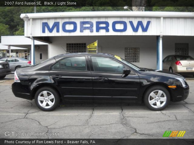 2007 Ford Fusion SE in Black