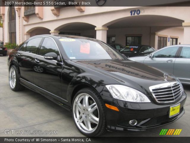 2007 Mercedes-Benz S 550 Sedan in Black