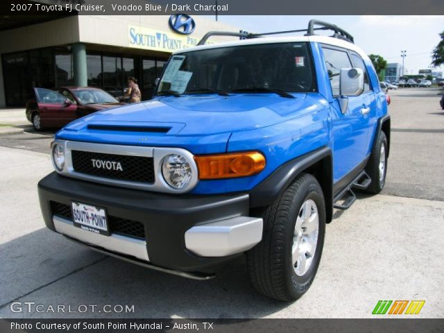 2007 Toyota FJ Cruiser  in Voodoo Blue