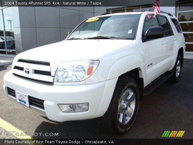 2004 Toyota 4Runner SR5 4x4 in Natural White