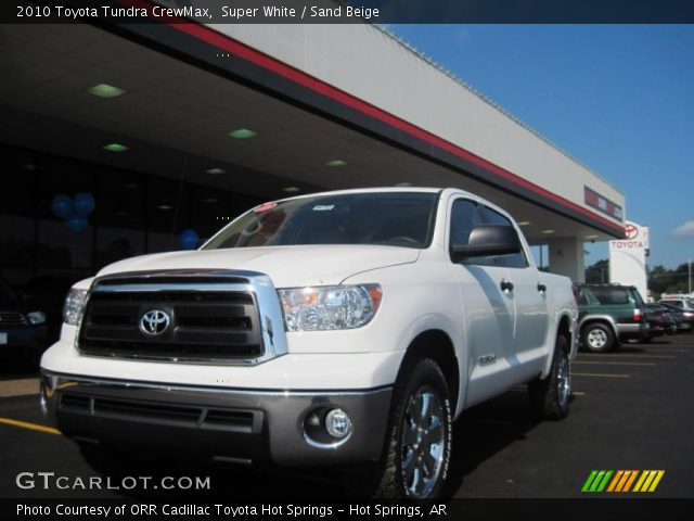 2010 Toyota Tundra CrewMax in Super White