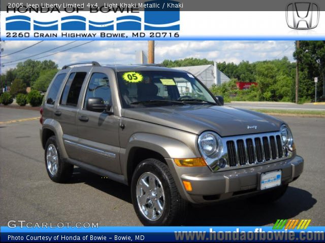 2005 Jeep Liberty Limited 4x4 in Light Khaki Metallic