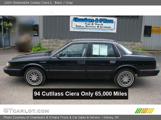 1994 Oldsmobile Cutlass Ciera S in Black