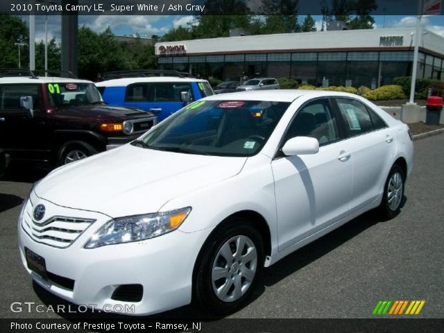 2010 Toyota Camry LE in Super White
