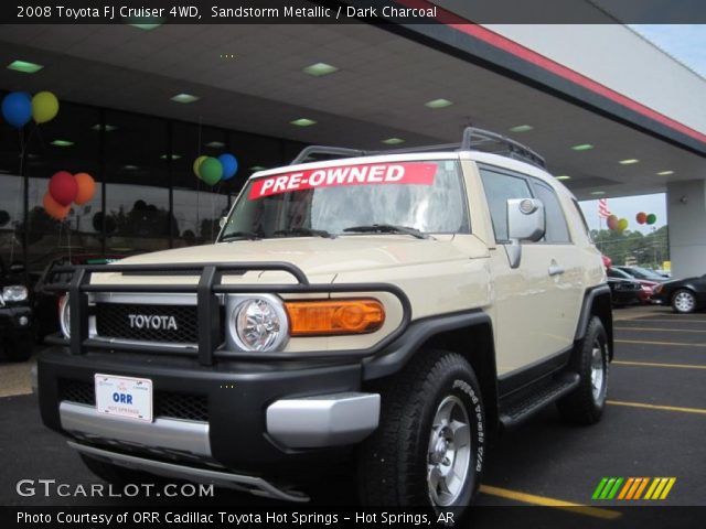 2008 Toyota FJ Cruiser 4WD in Sandstorm Metallic