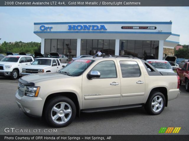2008 Chevrolet Avalanche LTZ 4x4 in Gold Mist Metallic