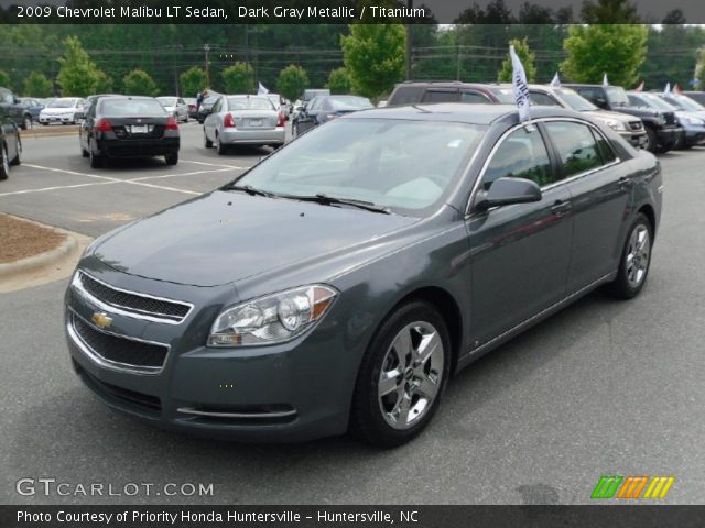 2009 Chevrolet Malibu LT Sedan in Dark Gray Metallic
