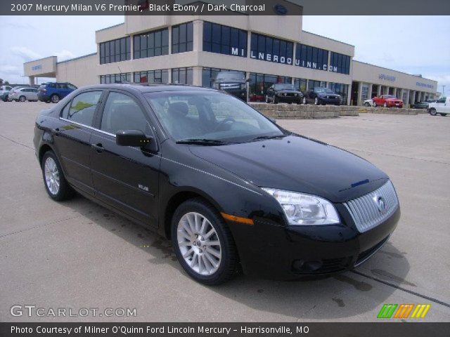 2007 Mercury Milan V6 Premier in Black Ebony