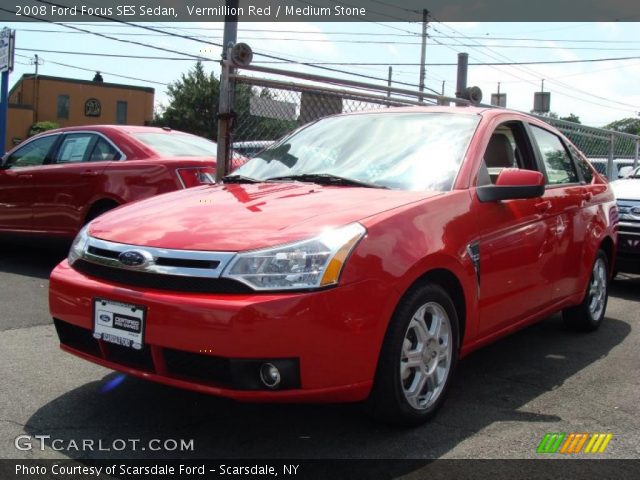 2008 Ford Focus SES Sedan in Vermillion Red