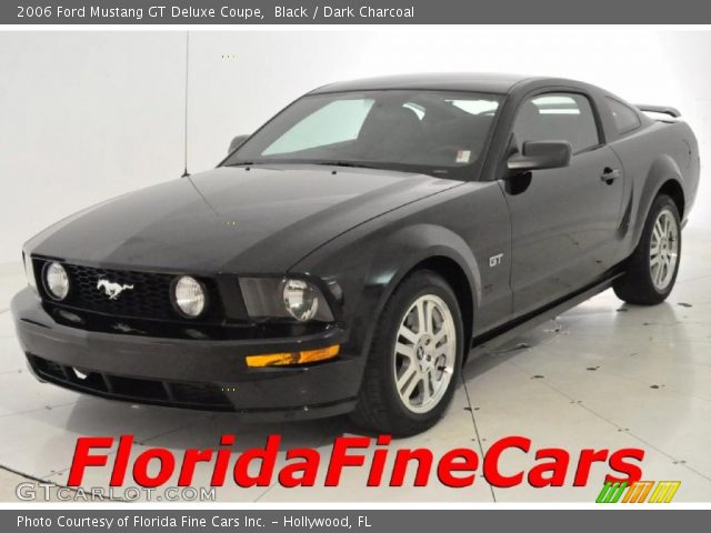 2006 Ford Mustang GT Deluxe Coupe in Black