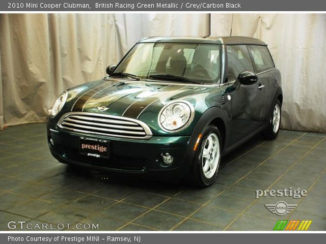 2010 Mini Cooper Clubman in British Racing Green Metallic