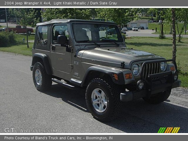 2004 Jeep Wrangler X 4x4 in Light Khaki Metallic