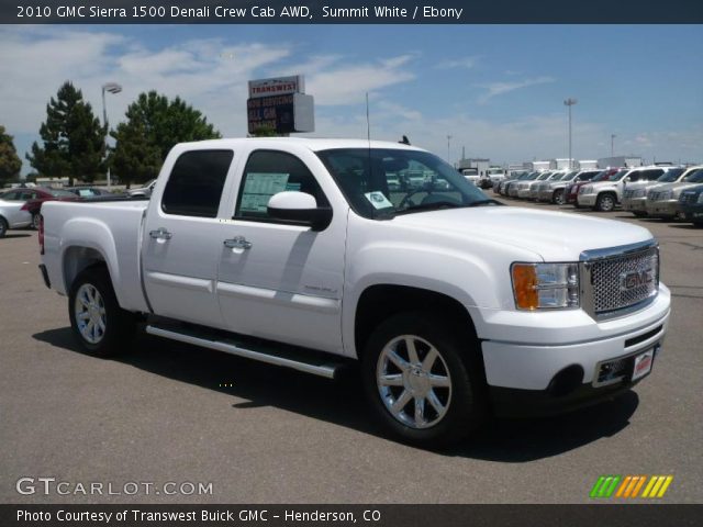 2010 GMC Sierra 1500 Denali Crew Cab AWD in Summit White