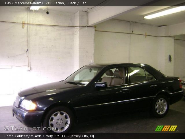 1997 Mercedes-Benz C 280 Sedan in Black