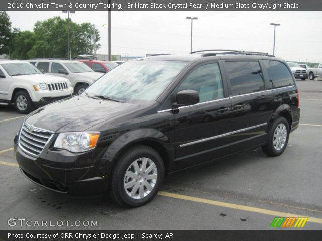 Brilliant Black Crystal Pearl 2010 Chrysler Town Country