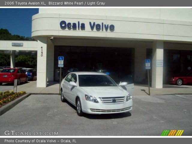 2006 Toyota Avalon XL in Blizzard White Pearl