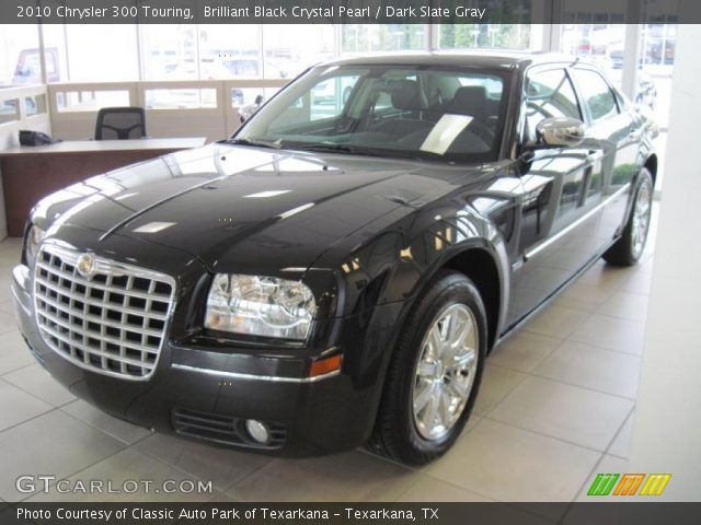 2010 Chrysler 300 Touring in Brilliant Black Crystal Pearl