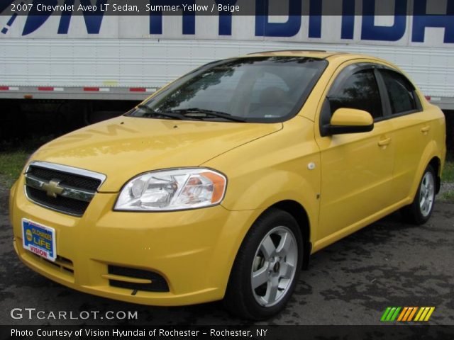 2007 Chevrolet Aveo LT Sedan in Summer Yellow