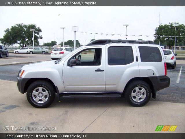 2008 Nissan Xterra S in Silver Lightning