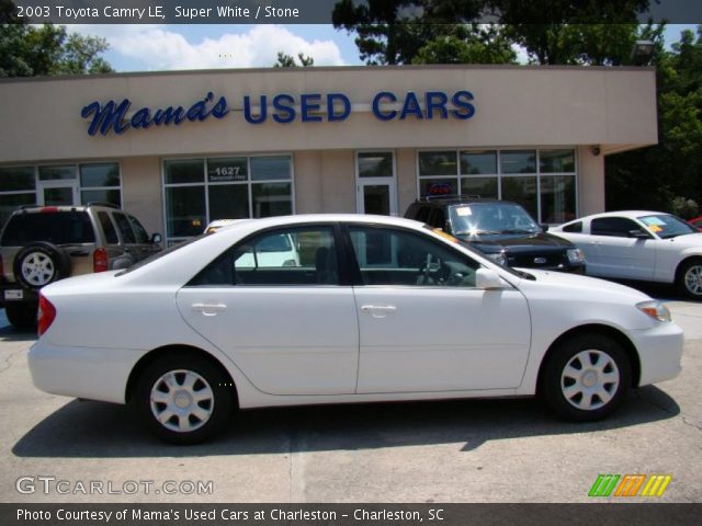 2003 Toyota Camry LE in Super White