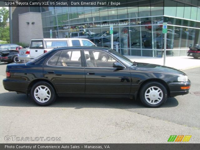 1994 Toyota Camry XLE V6 Sedan in Dark Emerald Pearl