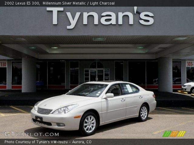 2002 Lexus ES 300 in Millennium Silver Metallic