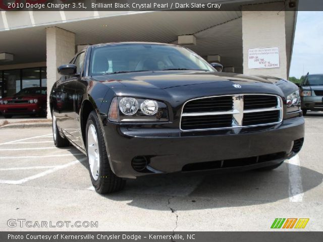 2010 Dodge Charger 3.5L in Brilliant Black Crystal Pearl