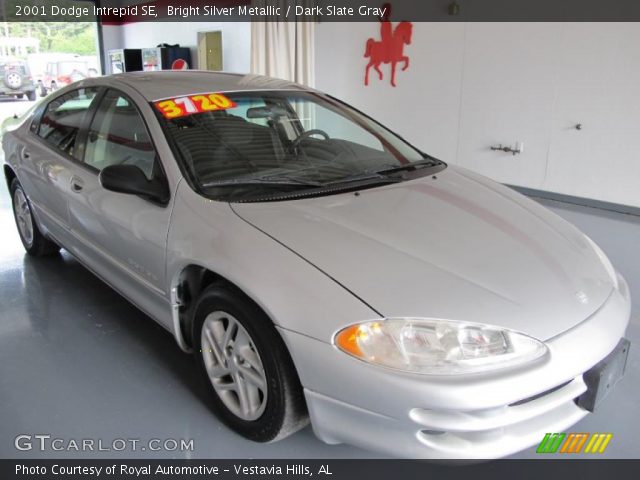 2001 Dodge Intrepid SE in Bright Silver Metallic