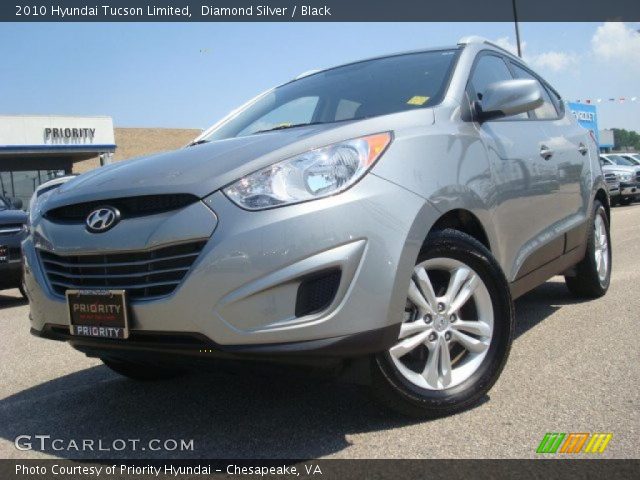 2010 Hyundai Tucson Limited in Diamond Silver