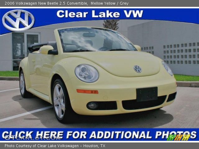 2006 Volkswagen New Beetle 2.5 Convertible in Mellow Yellow