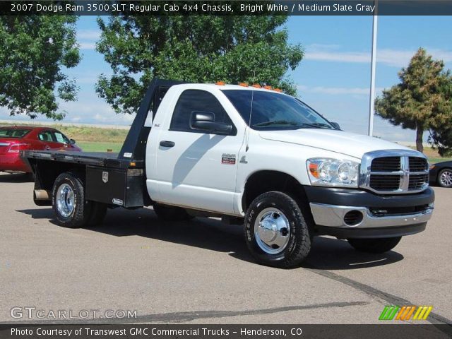 2007 Dodge Ram 3500 SLT Regular Cab 4x4 Chassis in Bright White