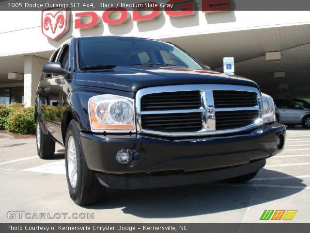 2005 Dodge Durango SLT 4x4 in Black